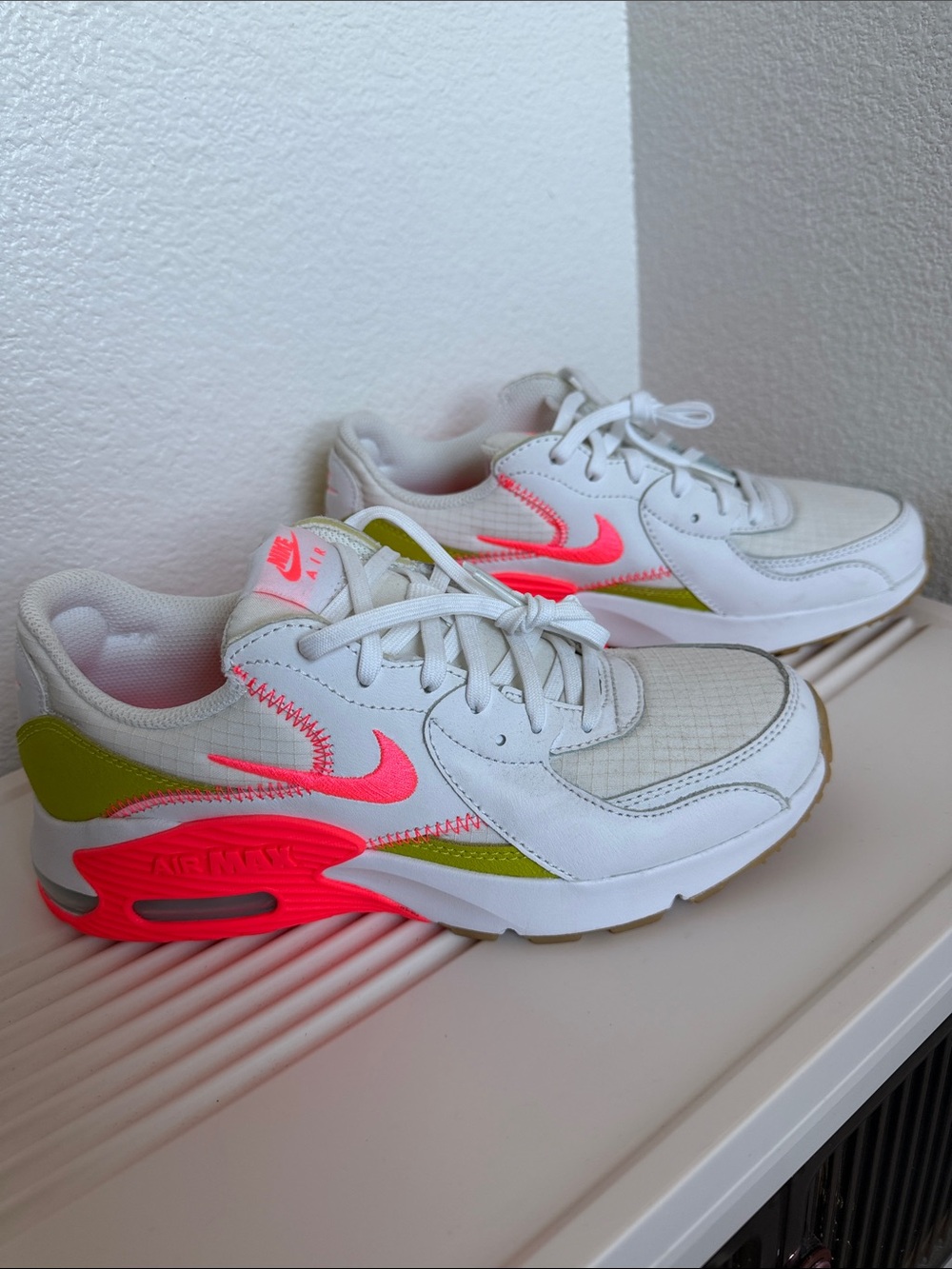Nike Excee White / Neon Orange & Chartreuse (lime Green) Casual Sneakers.